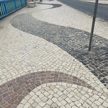 Na *